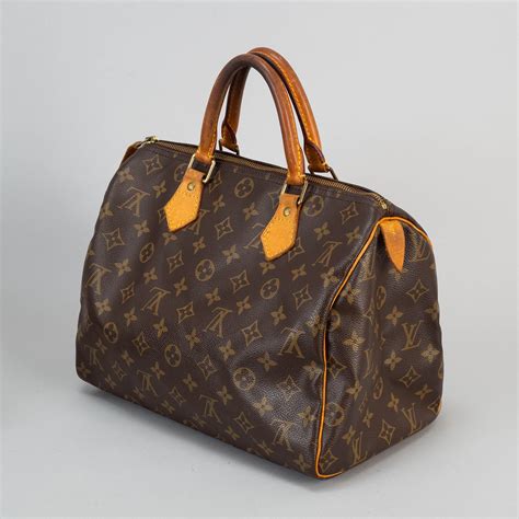 vittion|louis vuitton.